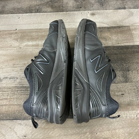 New Balance 857v2 Black Cross Training Shoes - Picture 6 of 9